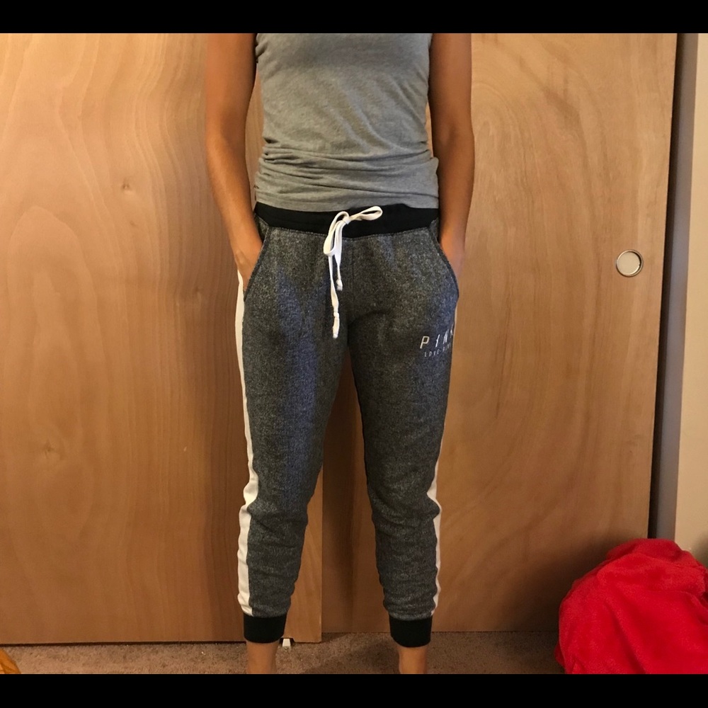 VS Pink joggers